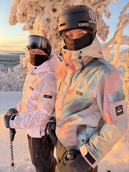 Kund @joel_korkko1 i Dope Adept Snowboardjacka Herr Stratos Renewed