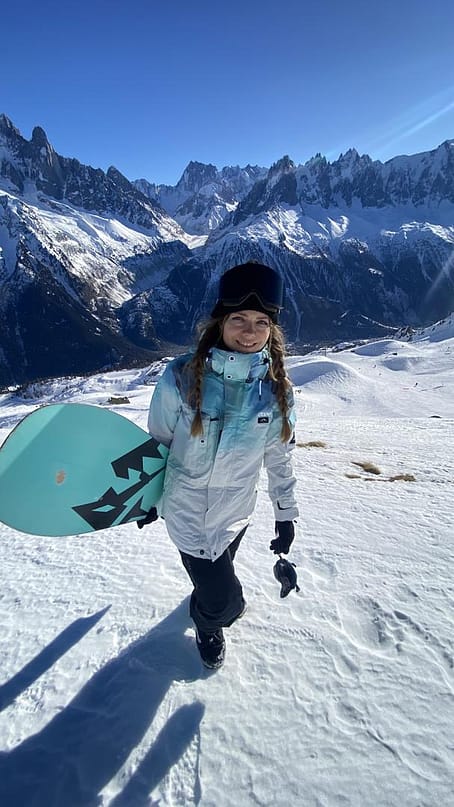 Kund @katrine_isakova i Dope Adept W Snowboardjacka Dam Surf Renewed