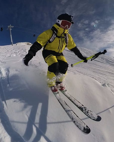 Kund @simonparky1 i Montec Arch Snowboardjacka Herr Bright Yellow/Black Renewed