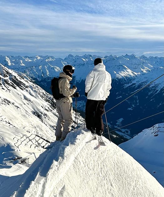 Kund @baumgartner_sam i Dope Legacy Skidjacka Herr Old White