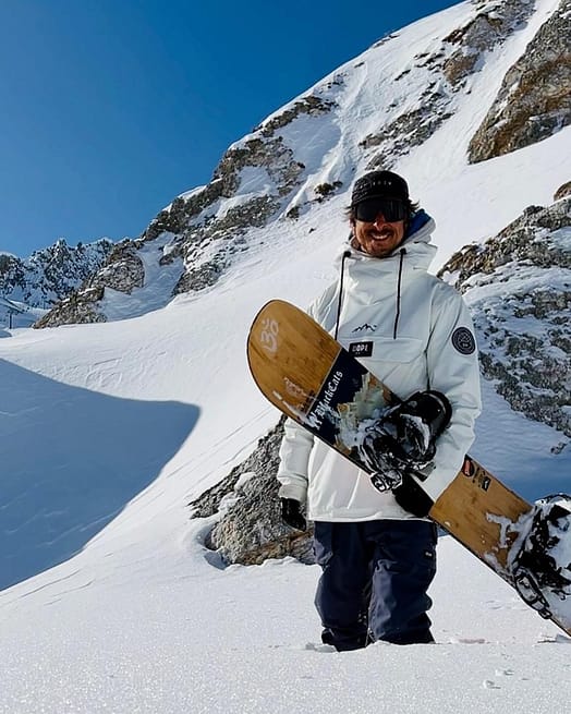 Kund @_aure.boucher_ i Dope Blizzard Snowboardjacka Herr Whitish