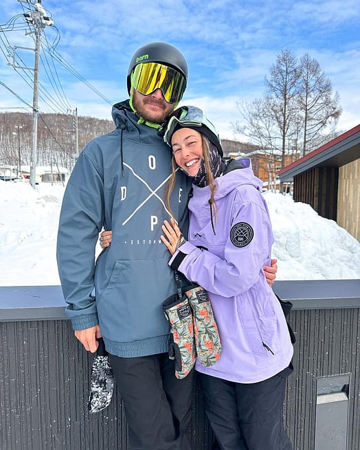 Kund @breepy i Dope Yeti Snowboardjacka Herr 2X-Up Metal Blue Renewed