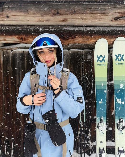 Kund @xagnr i Dope Adept W Snowboardjacka Dam Light Blue
