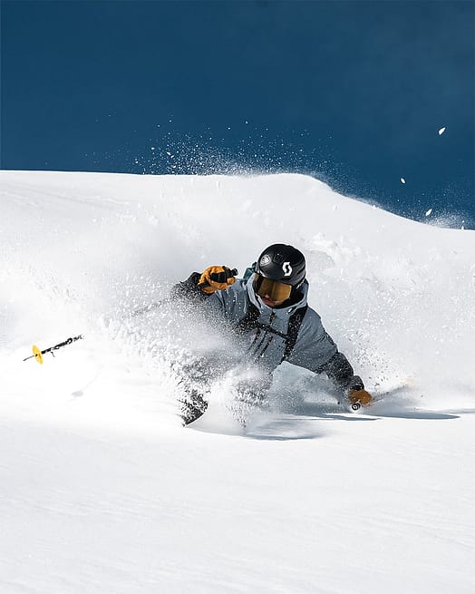 Kund @johnkaspy i Montec Arch Snowboardjacka Herr Soft Blue/Black