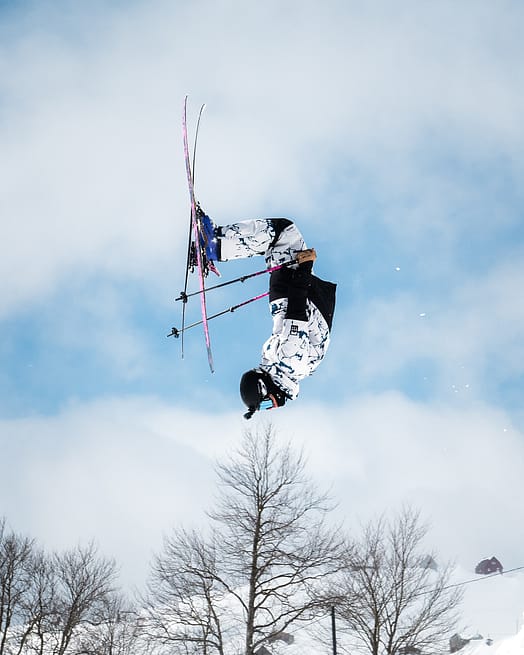 Kund @alvaropenades i Montec Arch Snowboardjacka Herr Ice/Black