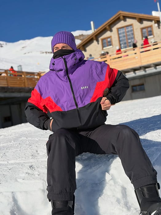 Kund @marcel_mais i Dope Spartan Snowboardjacka Herr Sport Vivid Purple/Red/Black