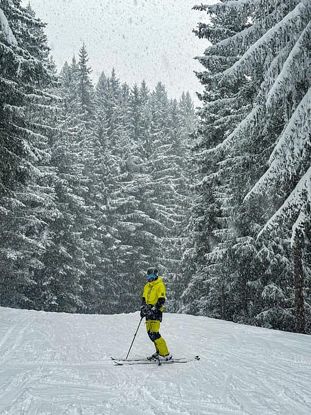 Kund @tao_en_montagne i Montec Arch Skidjacka Herr Bright Yellow/Black