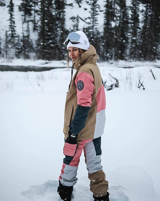 Kund @holyshitthatsgood i Dope Blizzard LE W Snowboardjacka Dam Limited Edition Patchwork Khaki