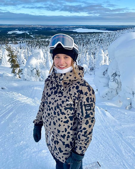 Kund @lovesopa i Dope Annok W Snowboardjacka Dam Limited Edition Dots