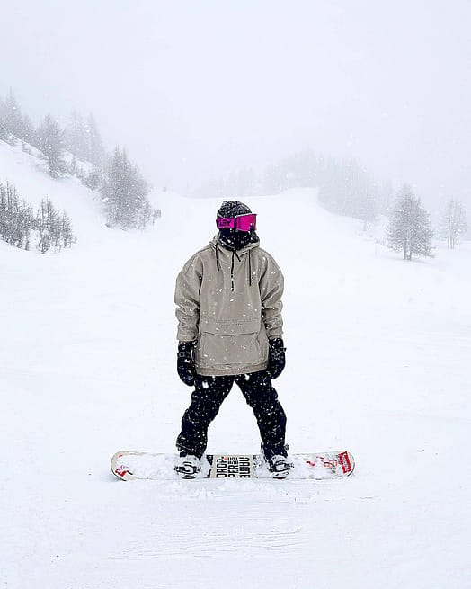 Kund @henryrodriguez.i.j i Dope Cyclone 22 Snowboardjacka Herr Walnut