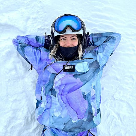 Kund @hikeandbike__ i Dope Blizzard W Snowboardjacka Dam Blot Violet