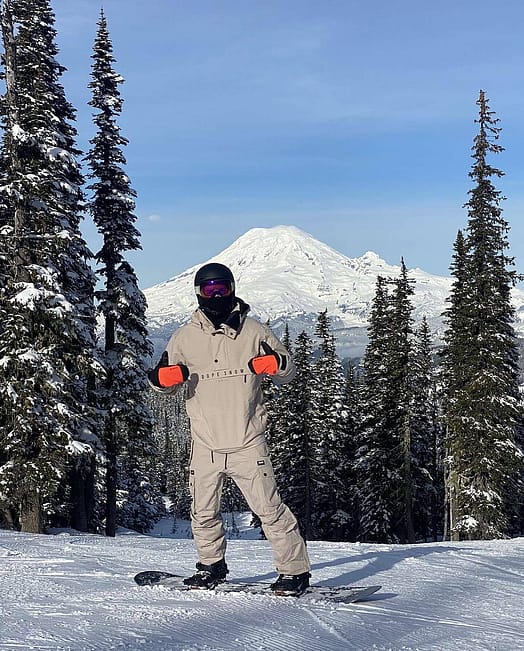 Kund @andrewklingel i Dope Legacy Snowboardjacka Herr Sand