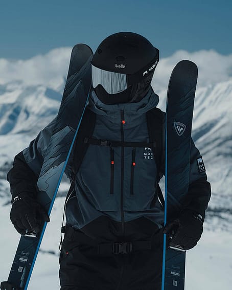 Kund @brandon.donadel i Montec Arch Snowboardjacka Herr Metal Blue/Black Renewed