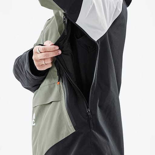 Ventilation under ärmen och vid axlarna. Huvudproduktbild,