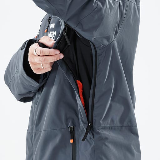 Ventilation under ärmarna Huvudproduktbild,