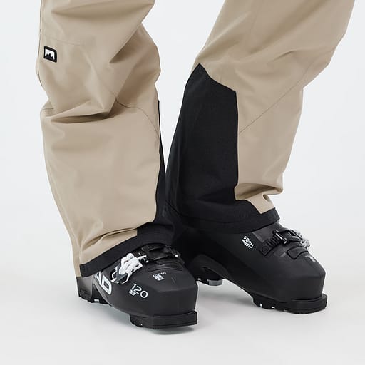 Förstärkningar på nederfållen och underbenets insida Huvudproduktbild,