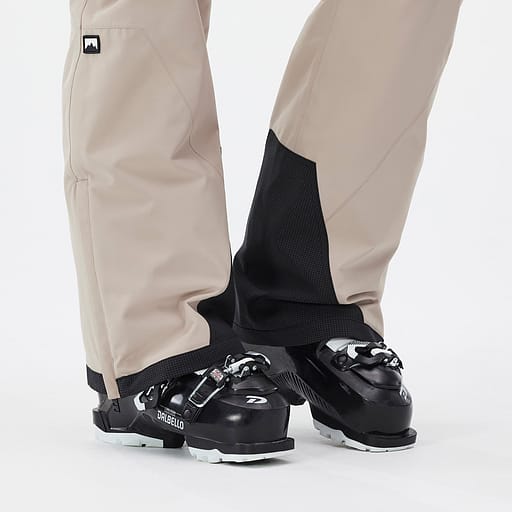 Förstärkningar på nederfållen och underbenets insida Huvudproduktbild,