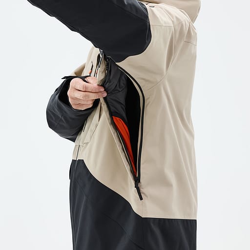 Ventilation under ärmarna Huvudproduktbild,