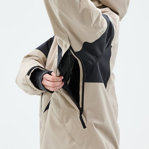 Ventilation under ärmarna Huvudproduktbild,