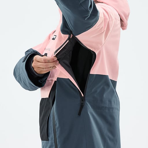 Ventilation under ärmarna Huvudproduktbild,