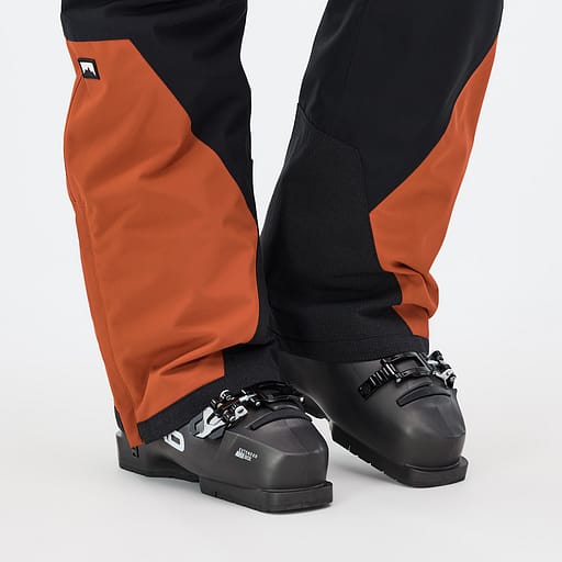 Förstärkningar på nederfållen och underbenets insida Huvudproduktbild,