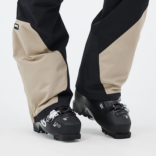 Förstärkningar på nederfållen och underbenets insida Huvudproduktbild,